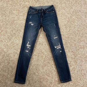 White House Black Market dark blue skinny jeans